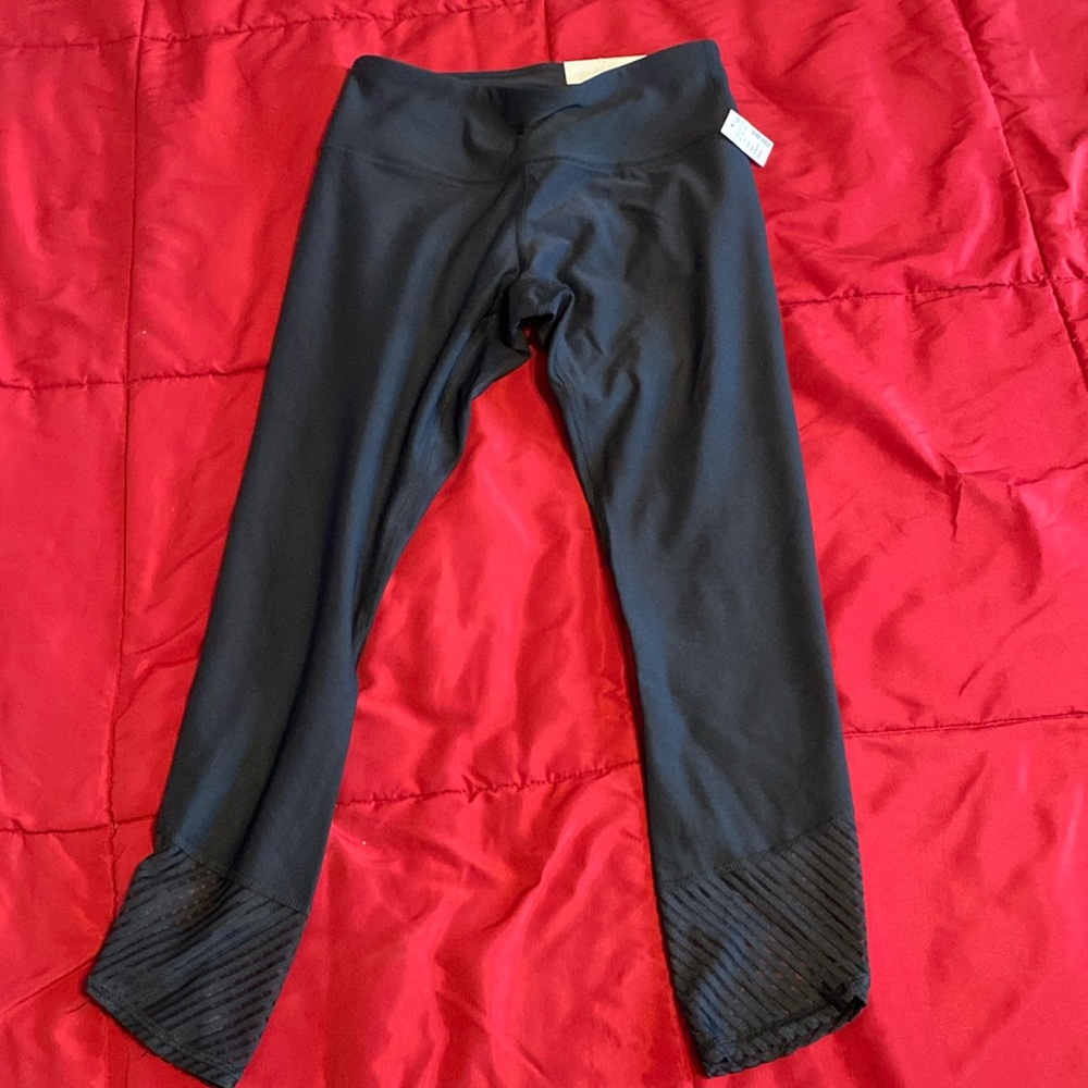 Women’s capris leggings